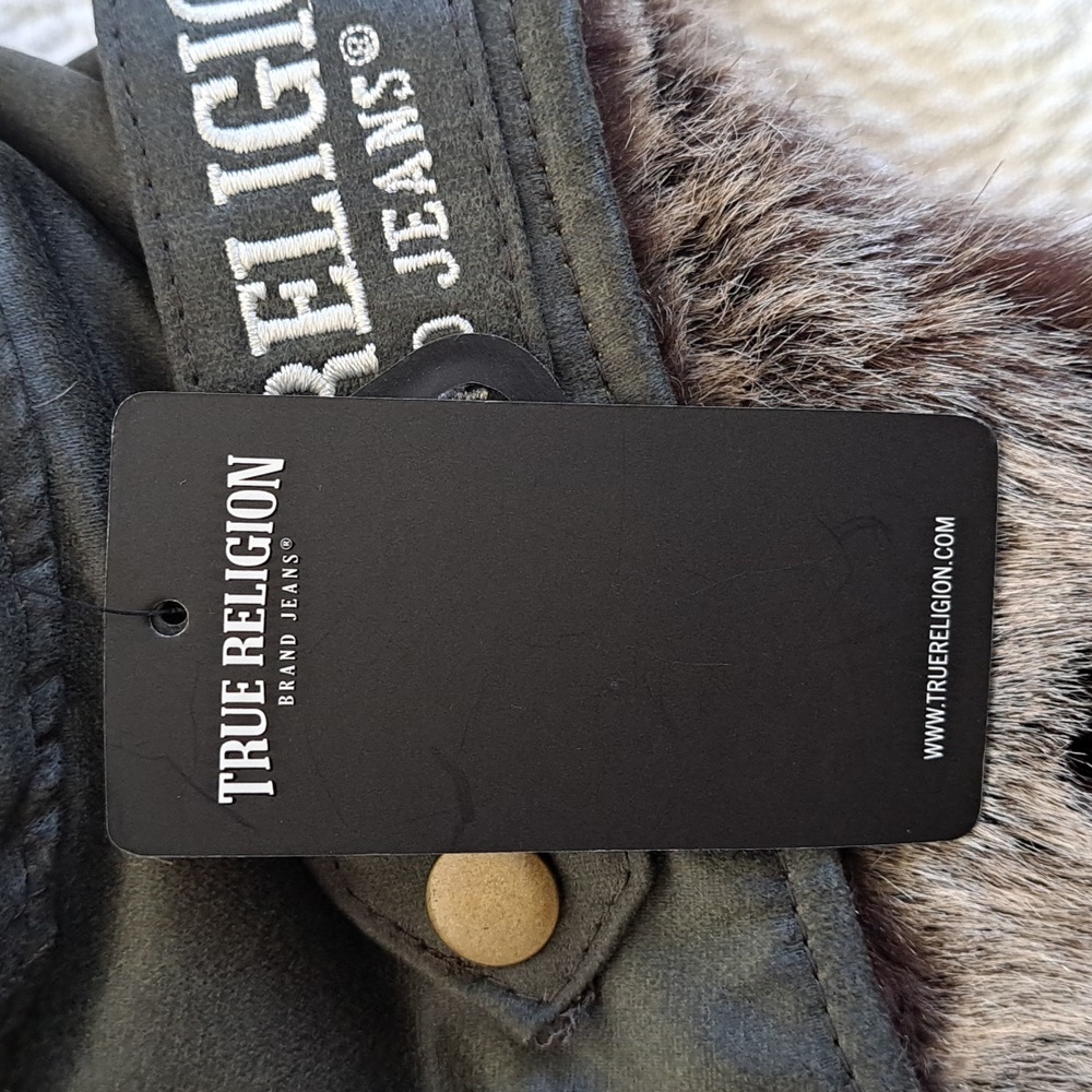 NWT TRUE RELIGION Womens Outdoor Olive Green Trapper Hat Faux Fur Chin Strap - Picture 7 of 8